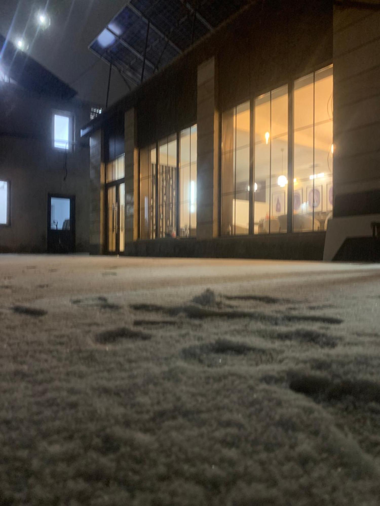 Hotel Maruna Sevan Luaran gambar